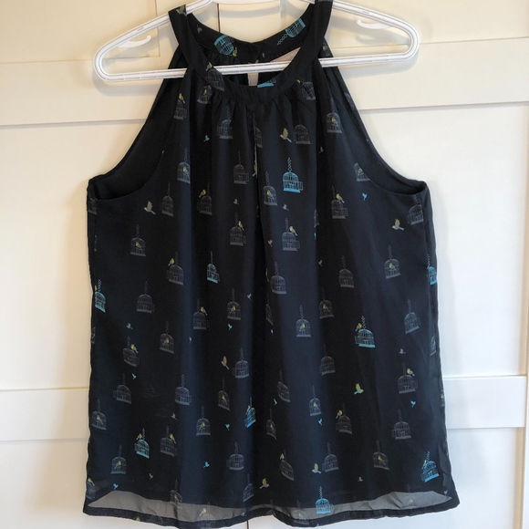 Pattern Halter Blouse with Keyhole cutout - Picture 2 of 4